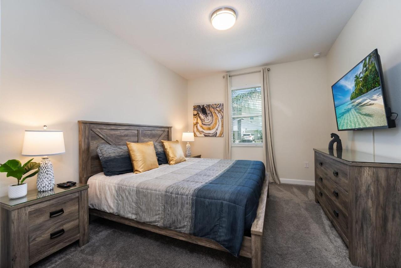 Spacious 8br By World W Private Pool Kissimmee